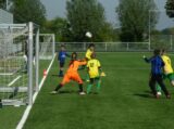 S.K.N.W.K. JO10-1 - N.O.A.D. '67 JO10-1 (competitie) seizoen 2022-2023 (voorjaar - 4e fase)) (71/110)